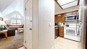 Aspen Creek #311 condo