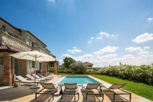 Rustic Villa Ruta with a pool in Istria