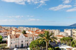 Gabriel YourHostHelper