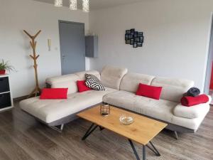 Appartements Le Toit de Bigorre - T2 - Bagneres de Bigorre : photos des chambres