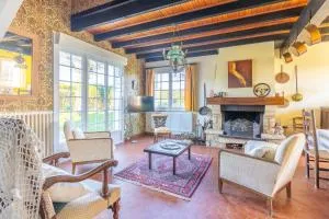 Ty Ar Bleiz Gwenn - La maison du Loup Blanc - Trégarvan