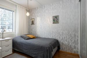 Hennalan Helmi kokonainen huoneisto 73 m2, täydellisellä sijainnilla, ilmainen parkkipaikka