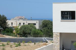 T3 pour 6 dans résidence neuve avec piscine