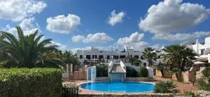 Schönes Reihenhaus mit Pool - Portopetro