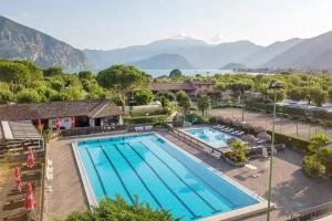 Estivo Premium Deluxe mobile homes on Camping Del Sole Village