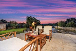 Villa Karlo - Sabljići - Island of Krk - traditional stone villa with pool