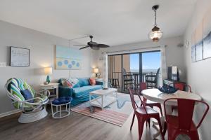 Beachfront, Updated, Topsail Dunes Shining Sea