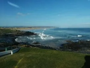 Portstewart Sea View Strand House - Castlerock
