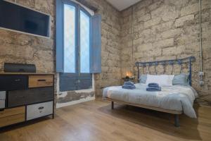 Triana Cool Studio