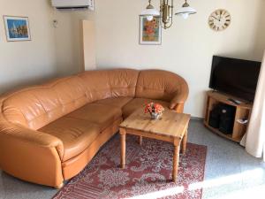 Haus-Koralle-Wohnung-links