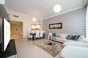 Beachfront 1 Bed with Full JBR View