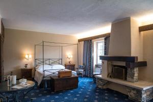 Deluxe Suite room in La Meridiana Relais & Chateaux