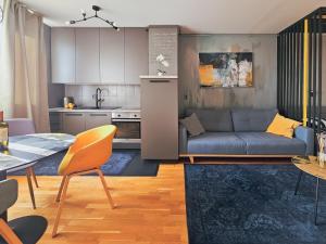 Flexible SelfCheckIns 65 Arena New