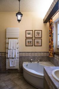 Quadruple Junior Suite room in La Meridiana Relais & Chateaux