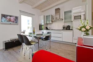 Domizil am Hang App A04