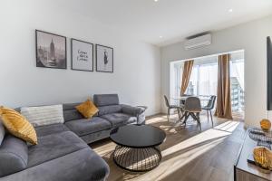 Les Grands Cèdres - Wifi, AC, Parking