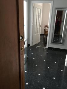 Casa di Aldo: una casa nel centro di Nervi.