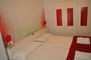 Apartamentos La Casa Pintada - Casar de Cáceres