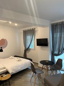 Downtown brand new apartments IPM (ΙΠΜ)