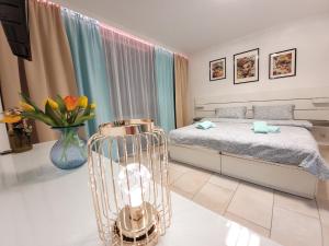 Toplage, direkt über einem Shoppingcenter.