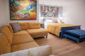 Suite 14 - Sleeping Giant Hotel - Pen Y Cae Inn