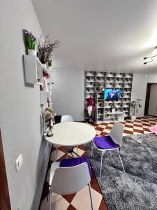 Простора 3 кім кварт в самому центрі Києва з двома окремими спальнями ТРЦ Гуллівер