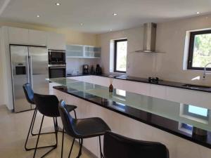 Villas La jolie Villa du Pesquier : photos des chambres