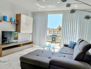 Home away from Home by the sea