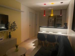 Meireles Compact Apartamento 500m da praia