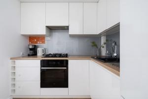 Apartment Kotlarska Cracow by Renters