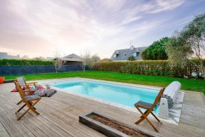 Maisons de vacances Maison avec piscine pour 8 - 500m de la plage : photos des chambres