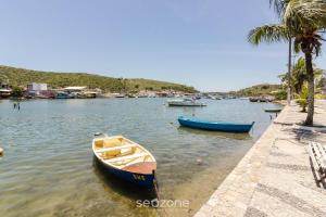 Condomínio a beira do Canal de Cabo Frio - CFR