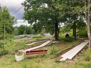Cozy Hilltop Cottage With Fantastic View