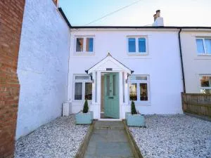 1 Star Cottages - Brook
