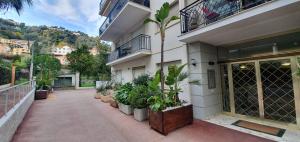 Beautiful Menton apartment Les Sablettes