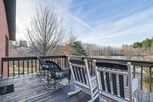 Quiet Tennessee Getaway about 12 Mi to Kentucky Lake! - Springville