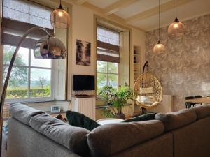 De Bloesemstee - Rustic Manor Farmhouse The Netherlands