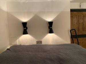 CLASSY PLACE IN VILNIUS CENTER FOR TWO