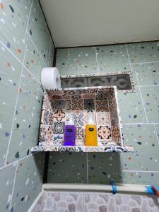 113 Olan Place Cozy Loft Apartment with free Wi-fi