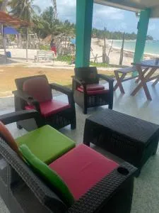 CASA DE PLAYA ROCKY CAY BAY - The Tamarind Tree