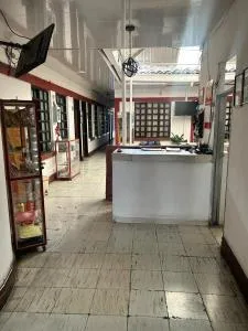 Hospedaje Oasis Central - Buga