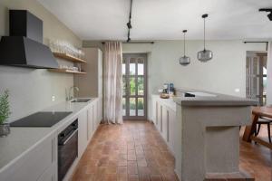 Rustic Villa Reichardia with a pool in Istria 