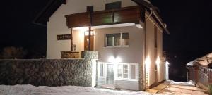 Apartment ROKO with sauna & view