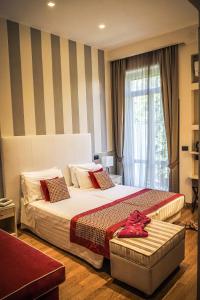 Comfort Double or Twin Room with Balcony room in Hotel Tigullio Et De Milan