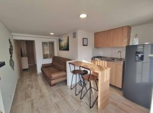 Apartaestudio S101 a 2 calles de Milán Urbanevo - 3hvězdičkové hotely ve městě Manizales