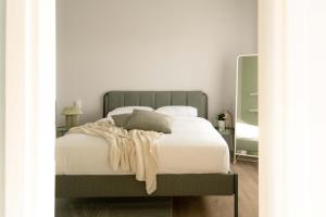 Casa 8 - Two Bedroom House in Patras