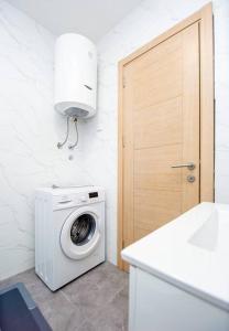 Comfort apartment Becici by In Property