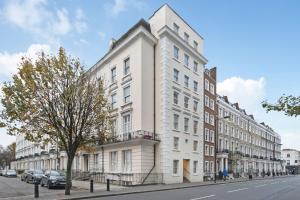 2 Bed Flat - Sleeps 6 - Pets - Parking - Wifi