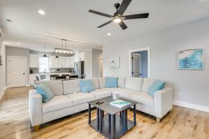 Oak Island Fall Getaway Coastal Home and Deck