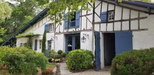 Gîtes la louve - 阿穆